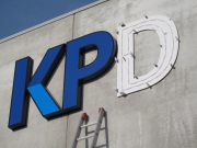 <p>In- &amp; outdoor sign</p>
<p>KPD: doosletters detail</p>