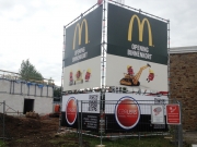 <p>In- &amp; outdoor sign</p>
<p>Layher structuur&nbsp;McDonald's werf</p>